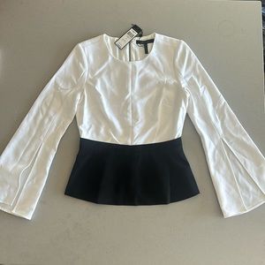BCBG long sleeve top